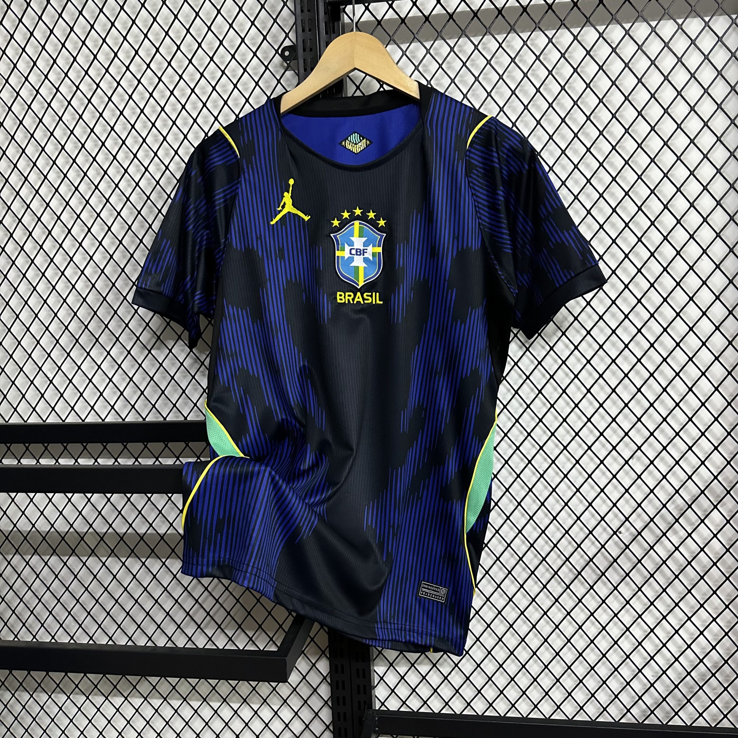 Brazil jersey image 2