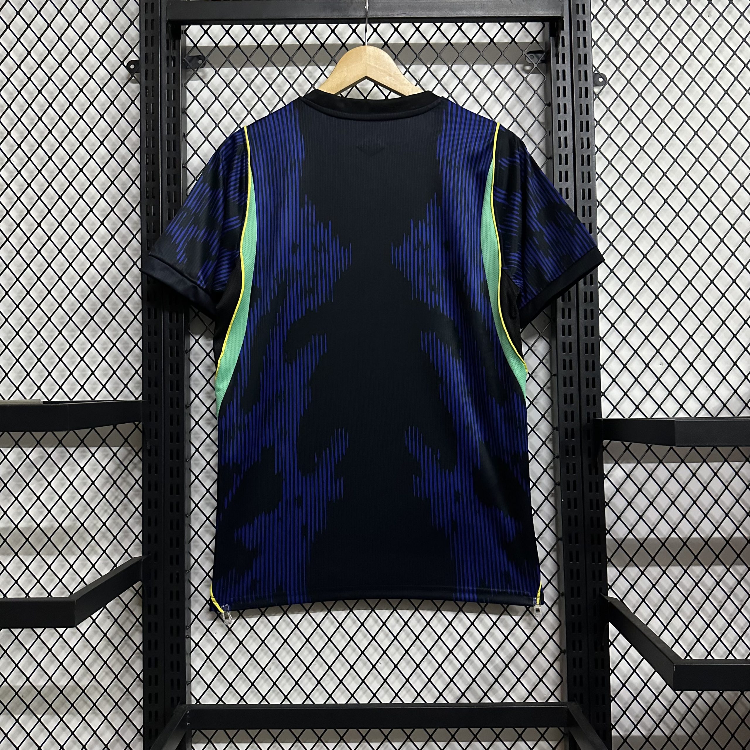 Brazil jersey image 3