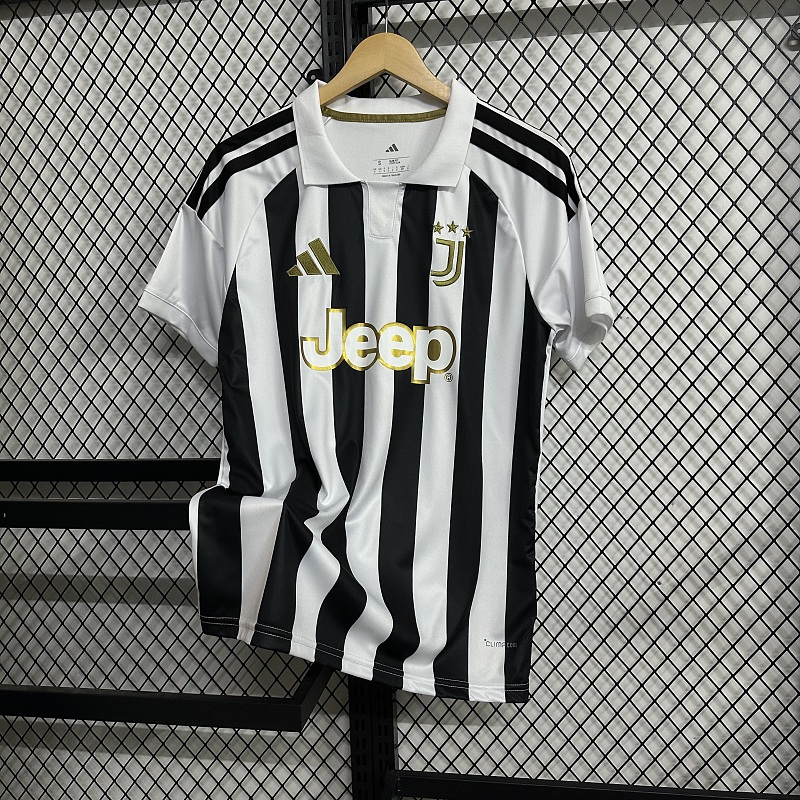 2026/27 Juventus Home Football Jersey